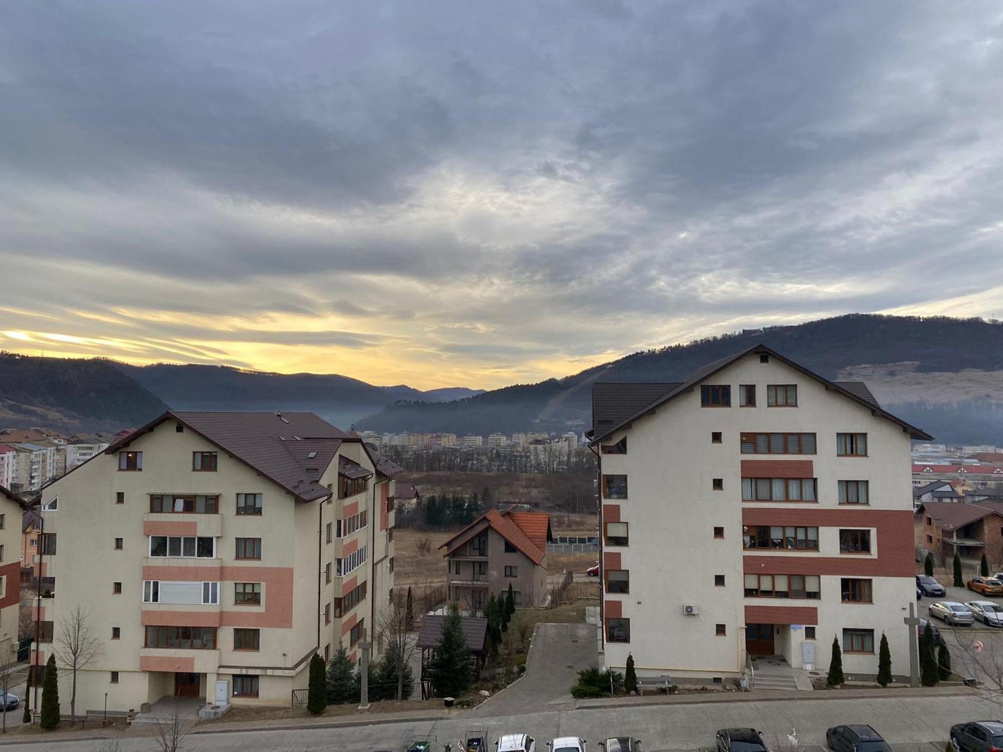 Tei Residence Piatra Neamţ Exterior foto